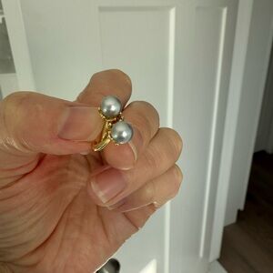 Elegant Akoya Pearl earrings